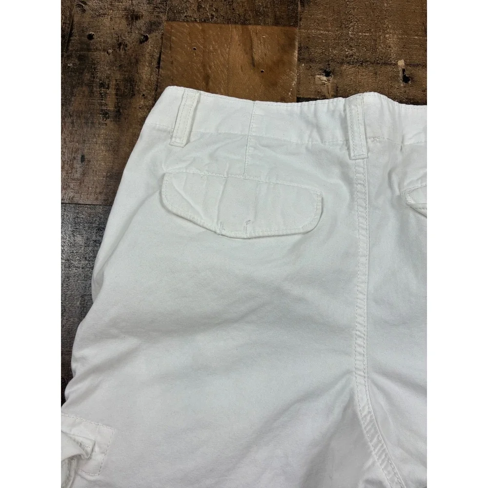 N/A classic white